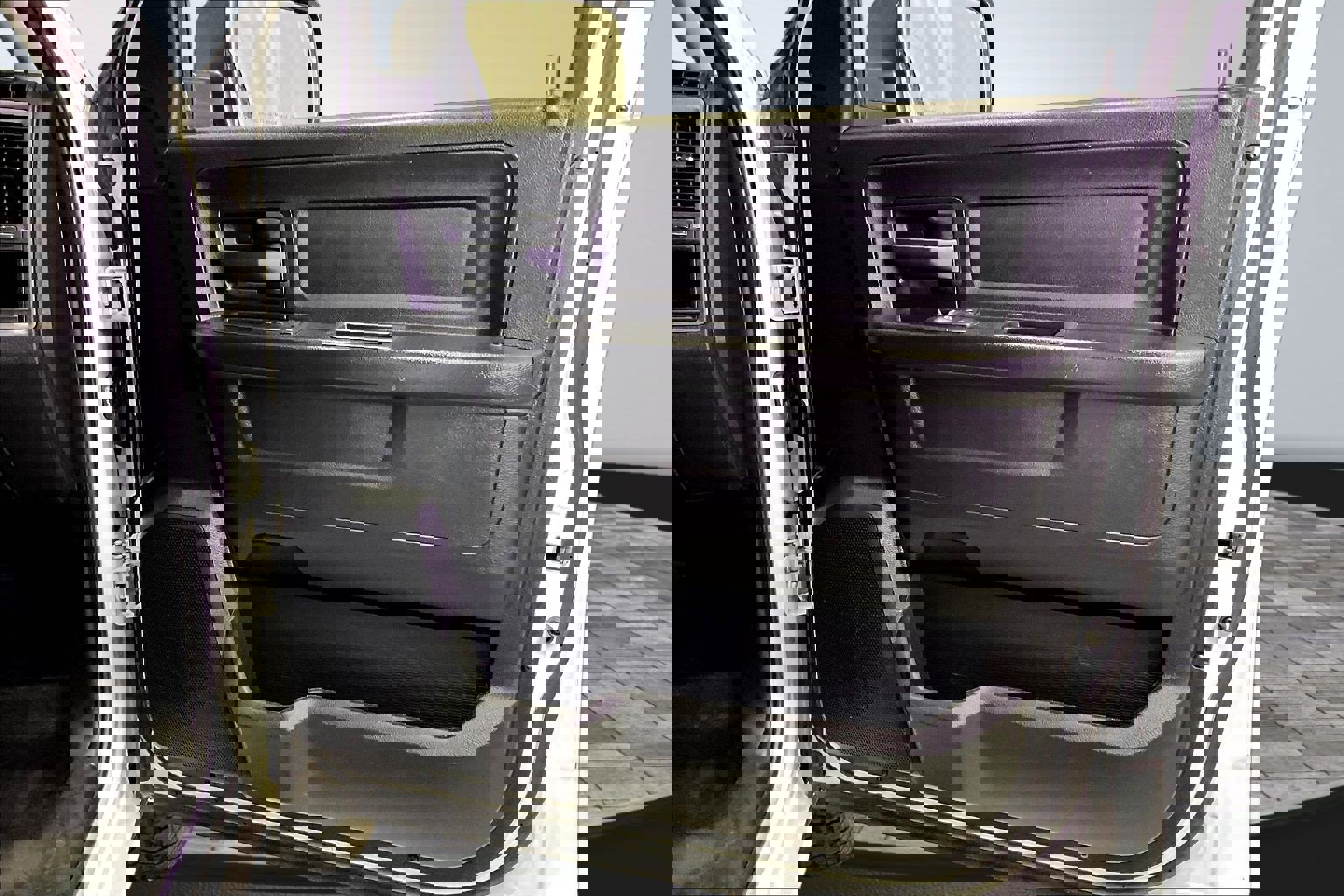 Used 2018 RAM 1500 Tradesman w/ Protection Group image 26