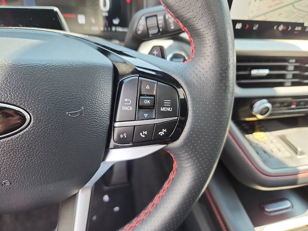Used 2025 Ford Explorer ST AWD/4WD image 19
