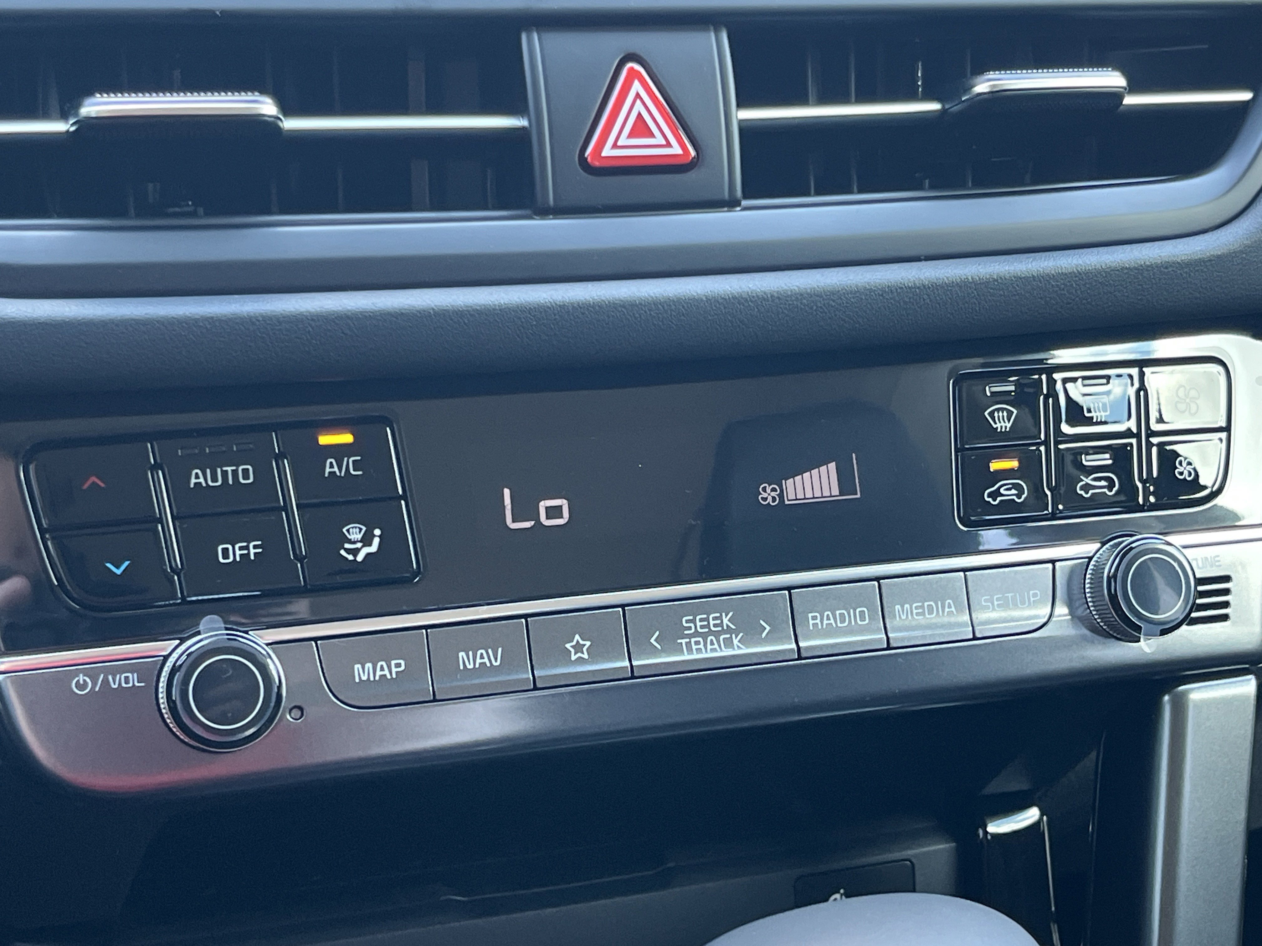 New 2026 Kia Seltos SX AWD/4WD image 7