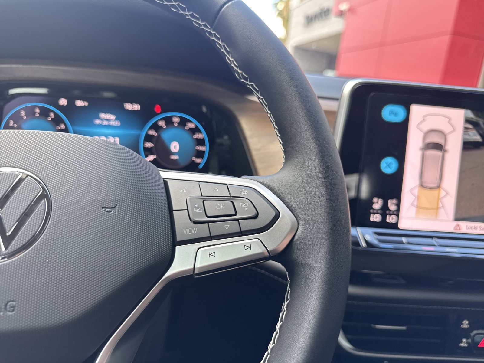 New 2026 Volkswagen Atlas SE image 31