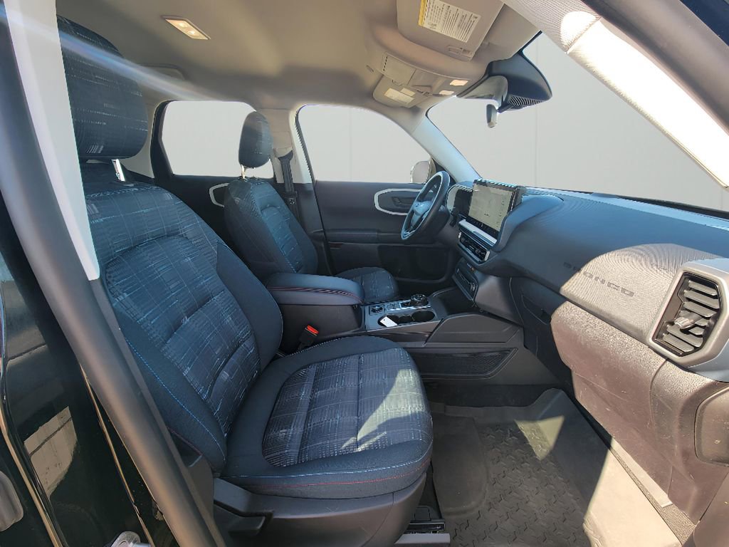 Used 2025 Ford Bronco Sport Heritage w/ Convenience Package image 35