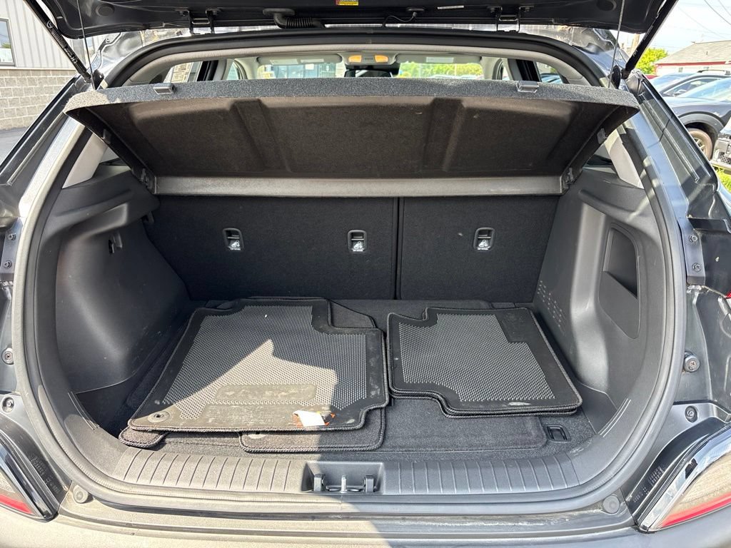Certified 2023 Hyundai Kona SEL w/ Cargo Package AWD/4WD image 30