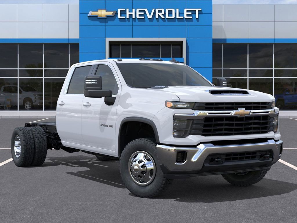 New 2026 Chevrolet Silverado 3500 LT w/ Convenience Package AWD/4WD image 7