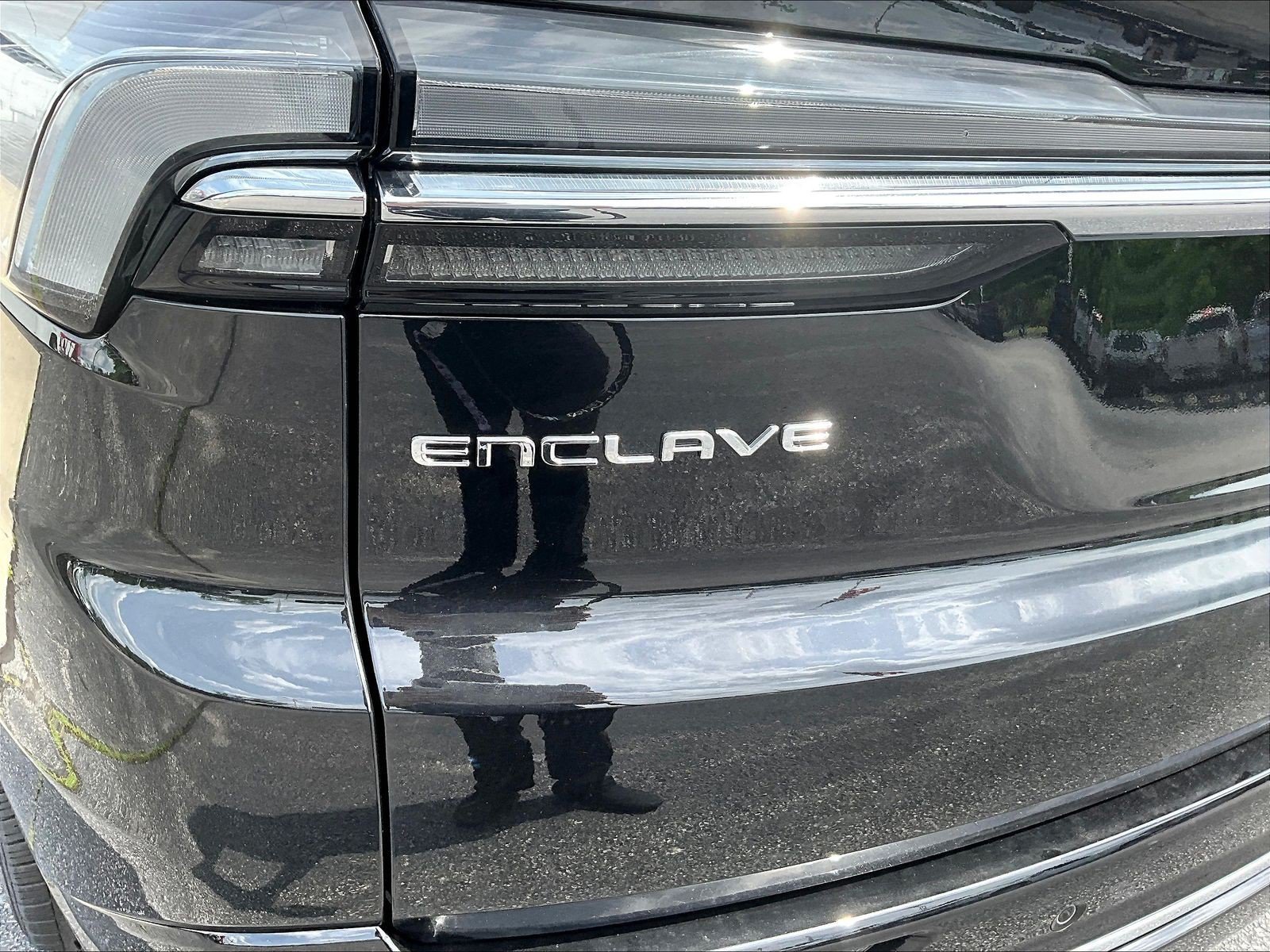 New 2026 Buick Enclave Avenir w/ Super Cruise Package FWD image 14