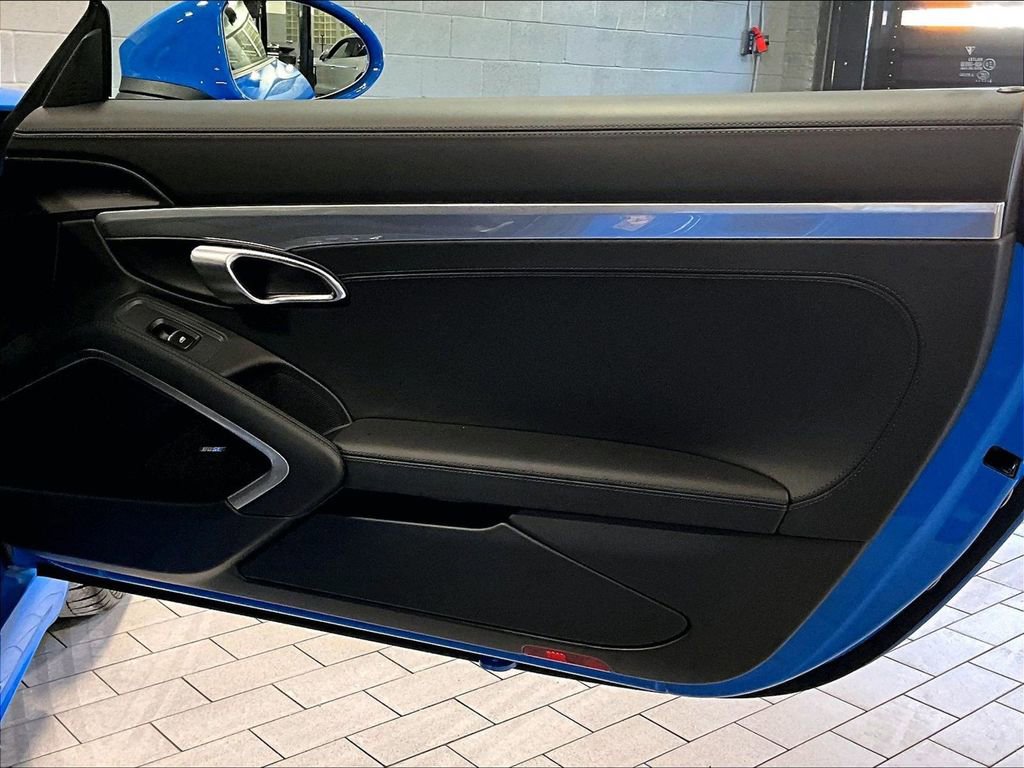 Certified 2025 Porsche 718 Boxster S image 29