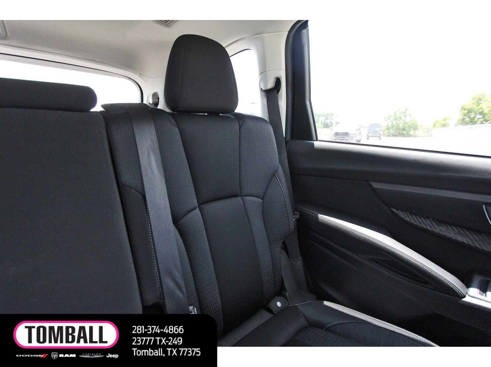 Used 2023 Subaru Ascent Premium w/ Convenience Package AWD/4WD image 12