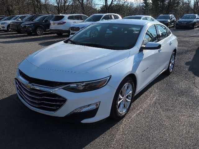Used 2022 Chevrolet Malibu LT image 1