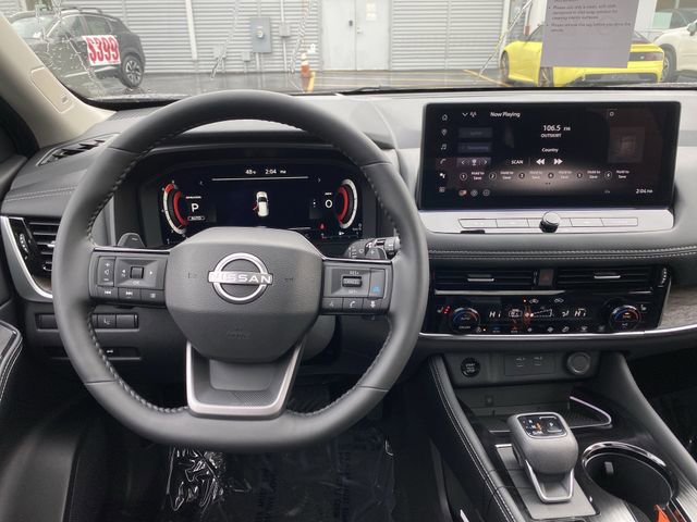 New 2026 Nissan Rogue Platinum image 5