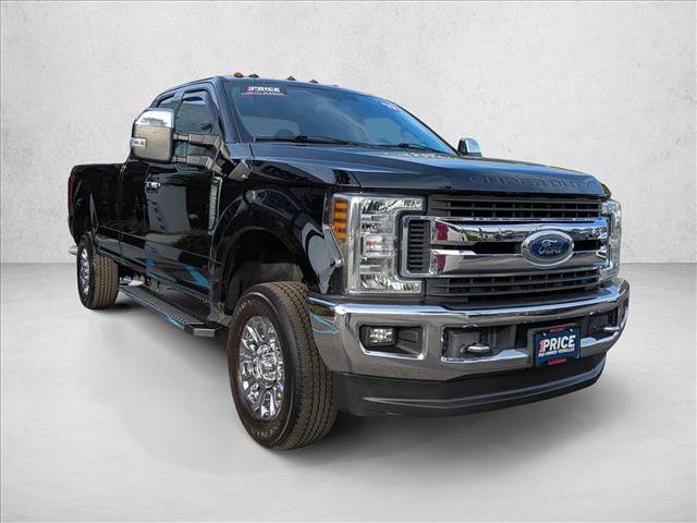Used 2019 Ford F250 XLT w/ XLT Premium Package image 3