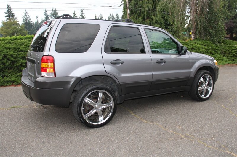Used 2007 Ford Escape XLT AWD/4WD image 3