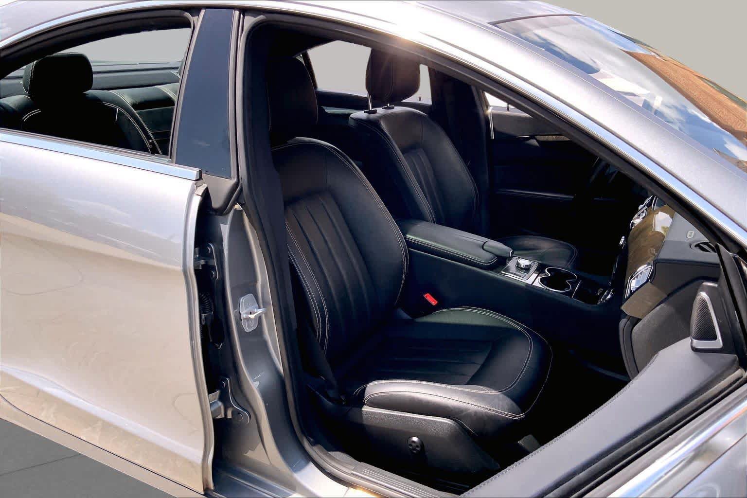 Used 2012 Mercedes-Benz CLS 550 image 9