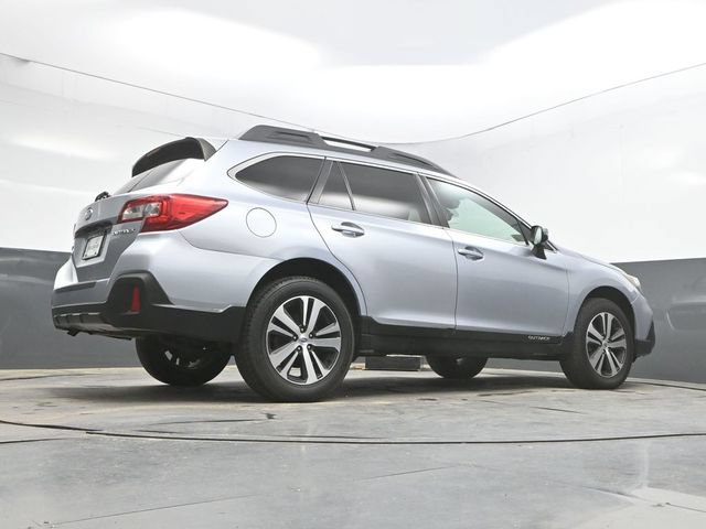 Used 2019 Subaru Outback 2.5i Limited AWD/4WD image 37