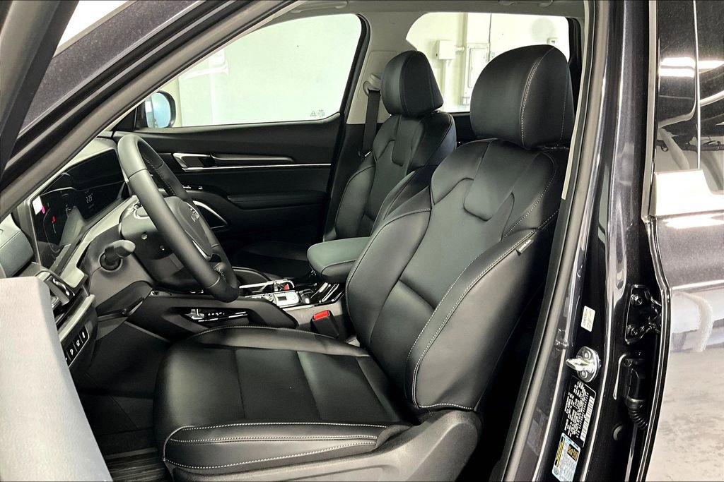 New 2025 Kia Telluride S image 20