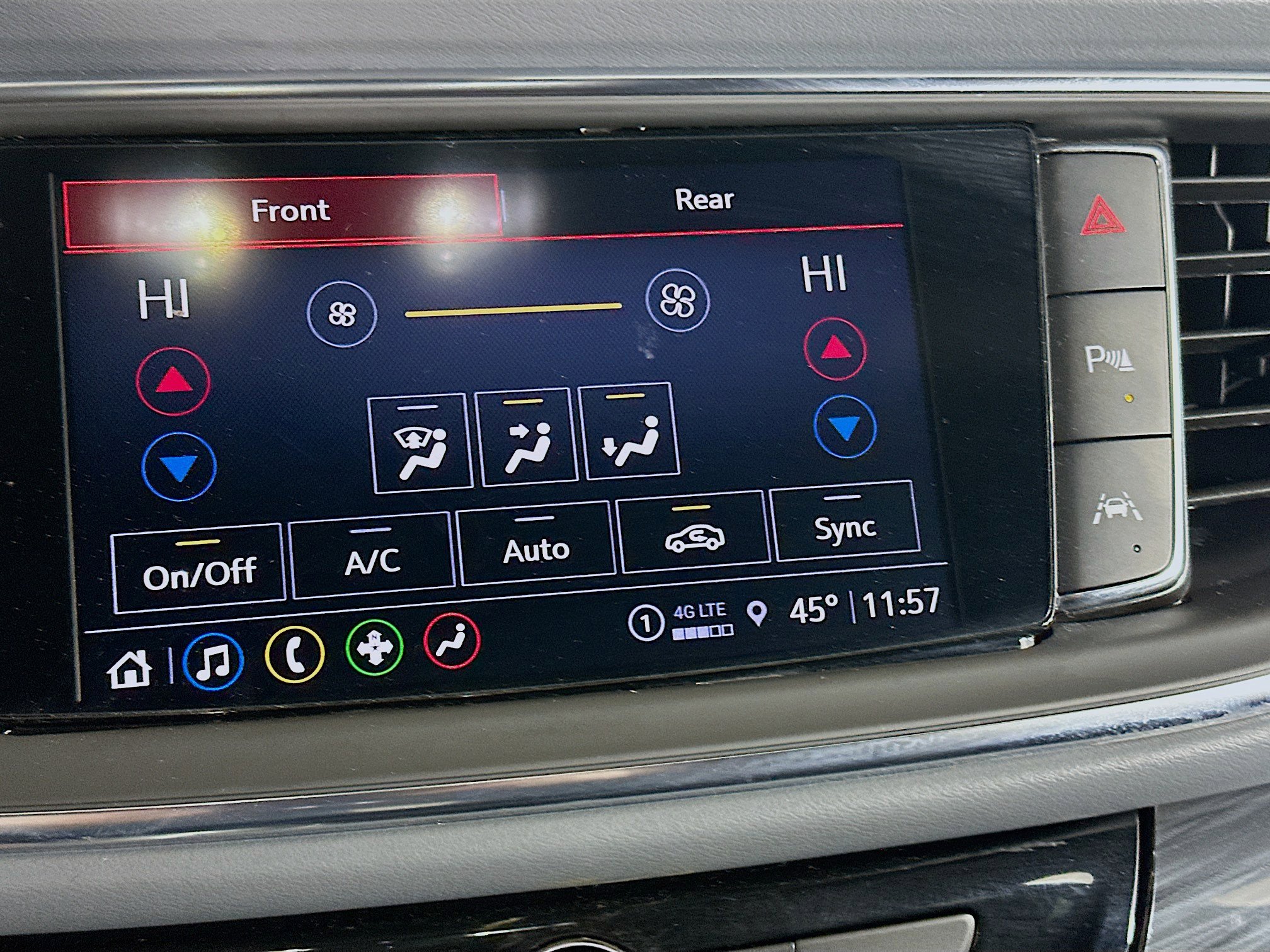 Used 2024 Buick Enclave Essence w/ LPO, Floor Liner Package image 24