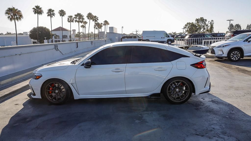 Used 2025 Honda Civic Type R image 14