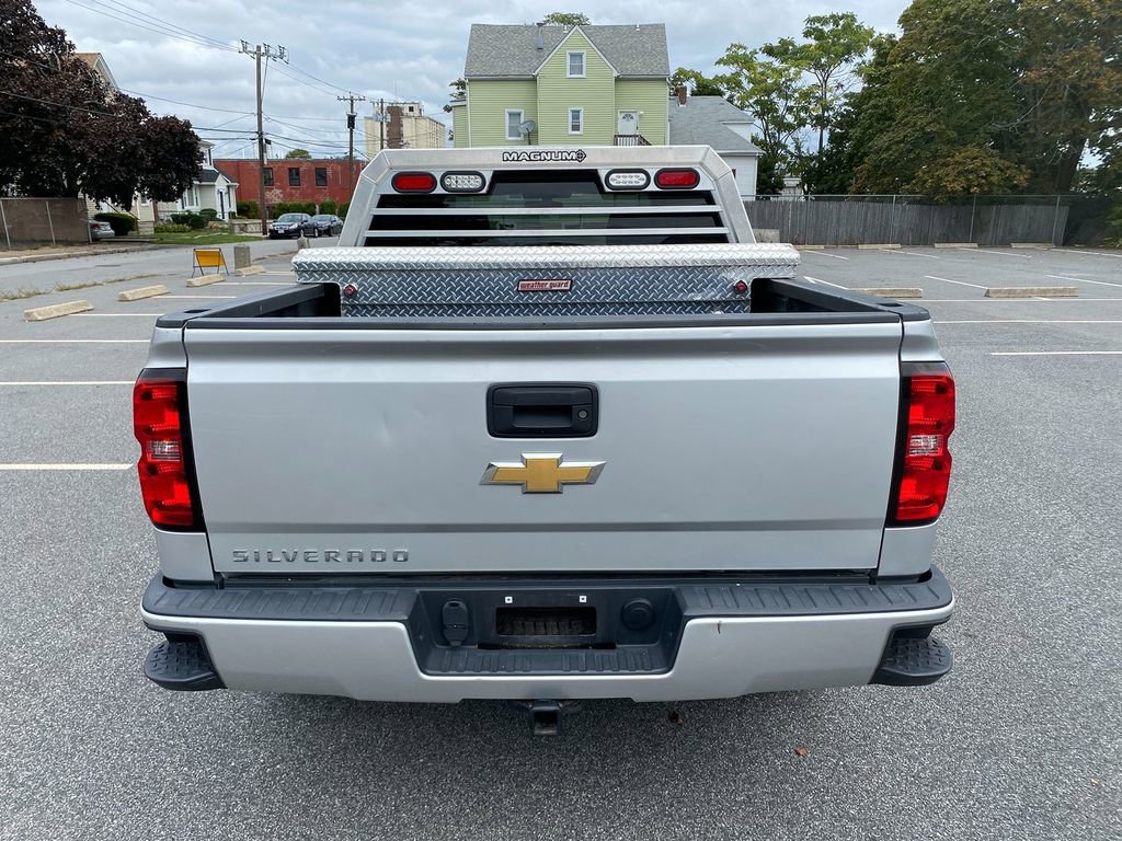 Used 2018 Chevrolet Silverado 1500 Custom w/ Custom Value Package image 6