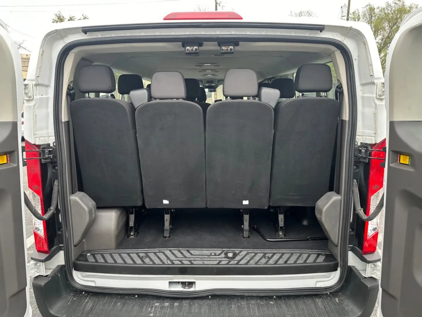 Used 2021 Ford Transit 350 XLT RWD image 33