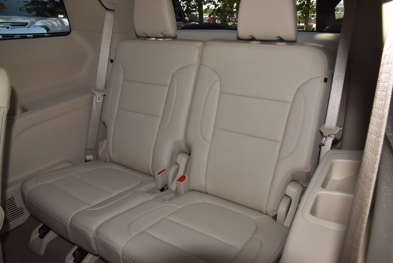 Used 2023 GMC Acadia Denali w/ Denali Ultimate Package FWD image 15