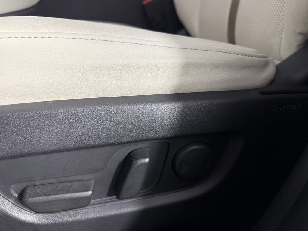 Used 2024 MAZDA CX-90 Plug-In Hybrid w/ Premium Plus image 23