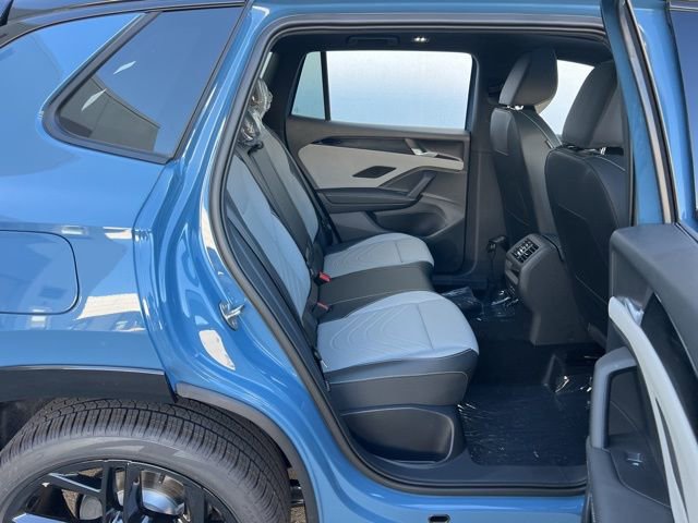 New 2026 Volkswagen Tiguan SE R-Line FWD image 27