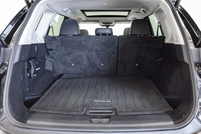 Used 2023 Nissan Rogue SV w/ SV Premium B Package image 30