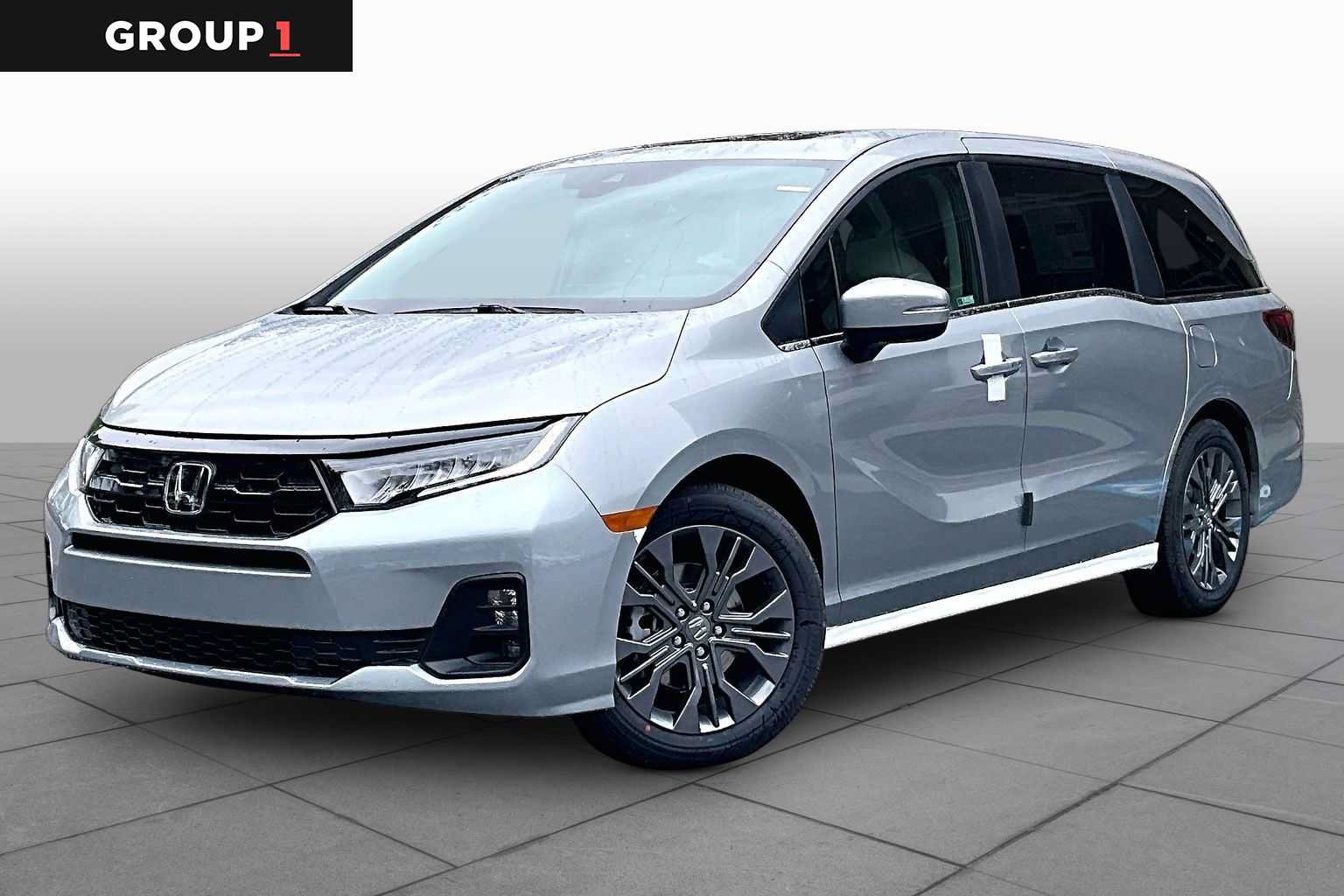 New 2026 Honda Odyssey Touring image 1