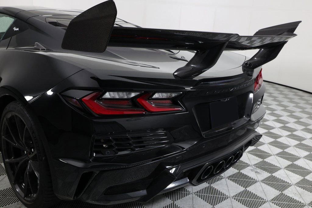 Used 2026 Chevrolet Corvette ZR1 w/ ZR1 Carbon Fiber Aero Package image 63