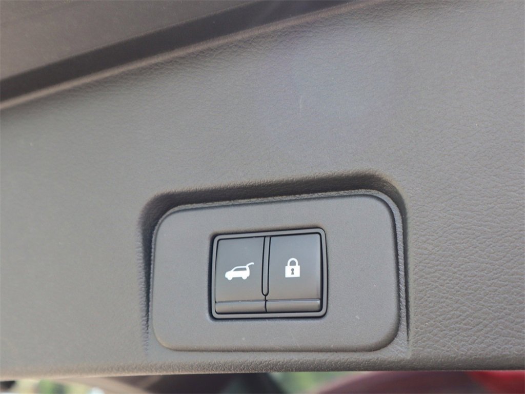 Certified 2022 Nissan Rogue SV w/ SV Premium Package image 30