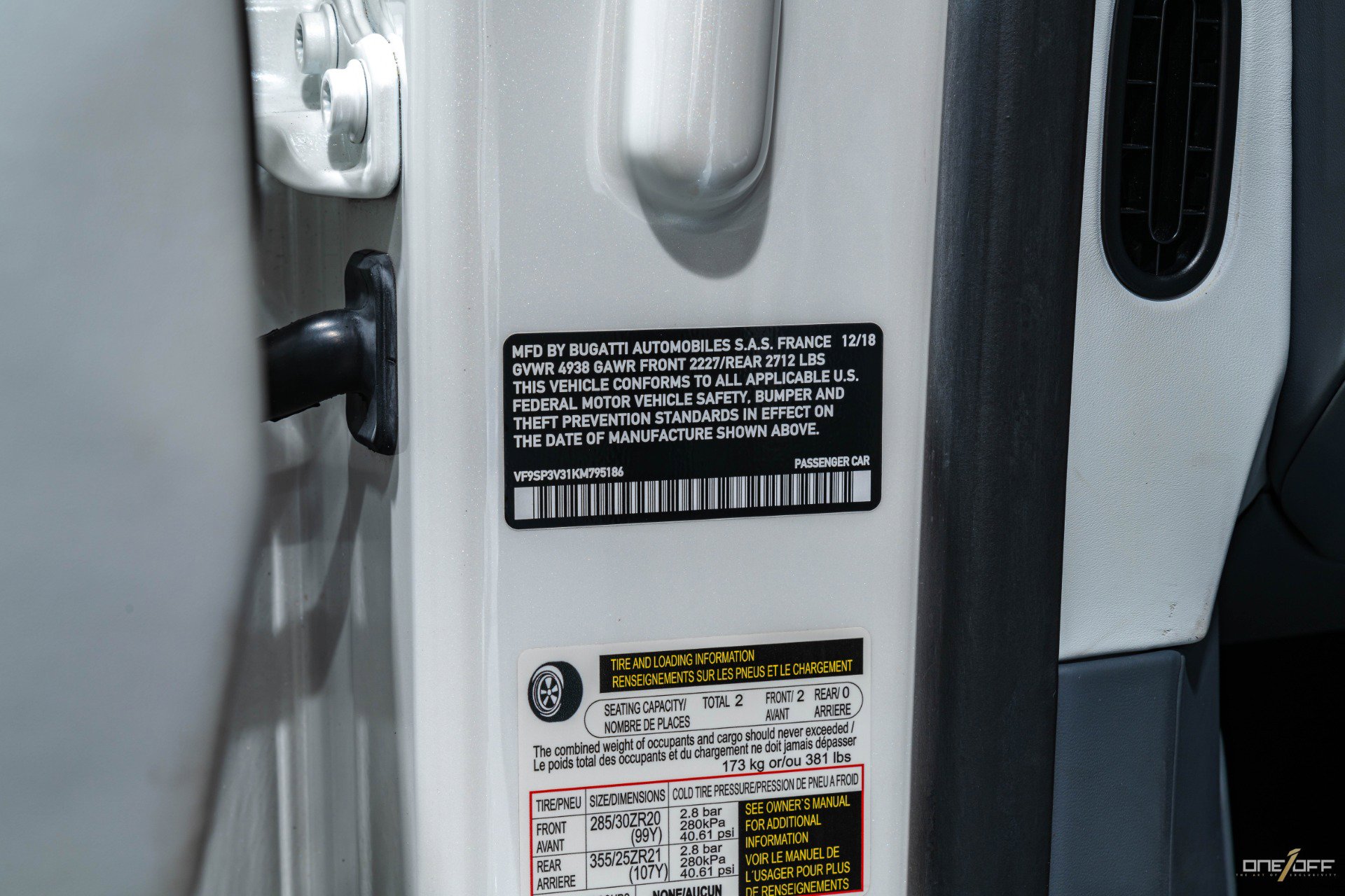 Used 2019 Bugatti Chiron image 48