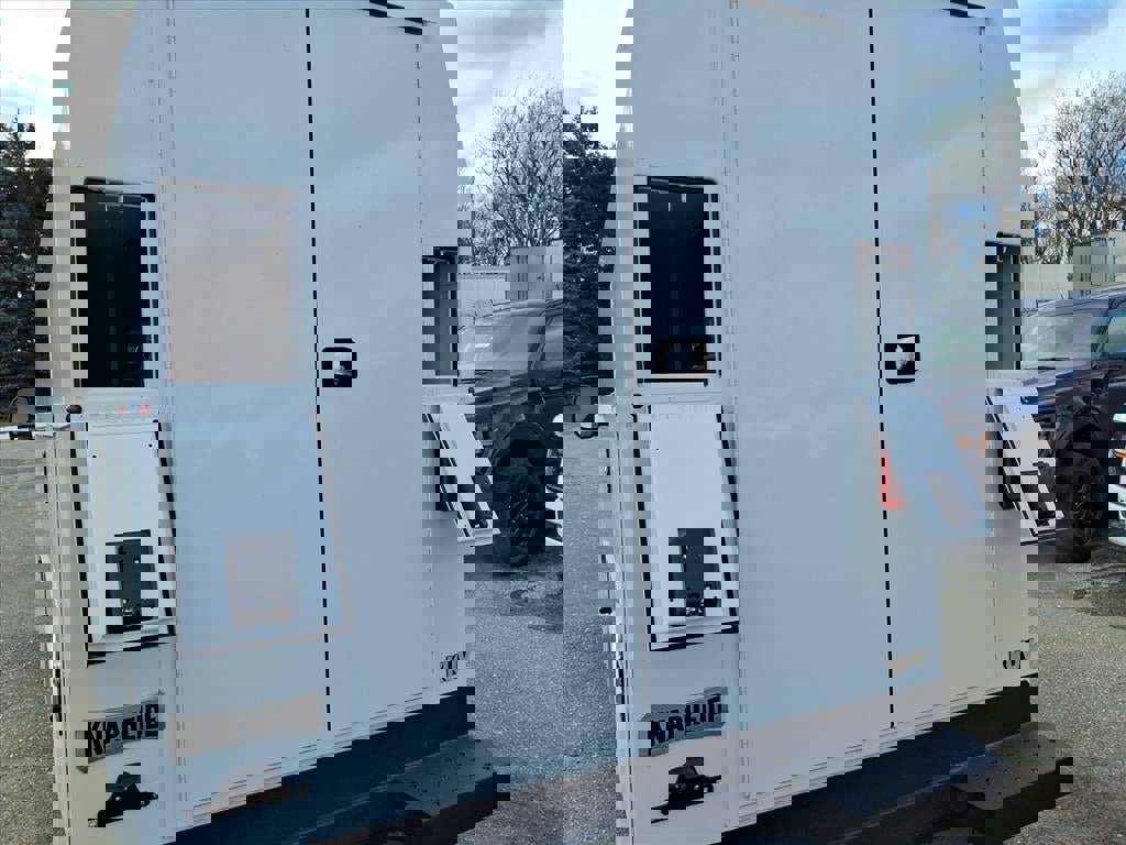 New 2026 Ford E-350 and Econoline 350 Super Duty w/ Power Equipment Group image 57