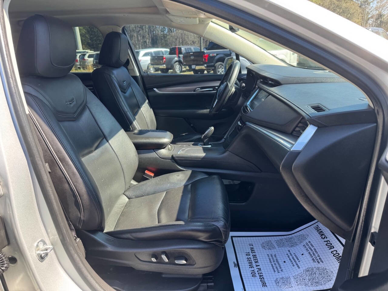 Used 2017 Cadillac XT5 Luxury image 17