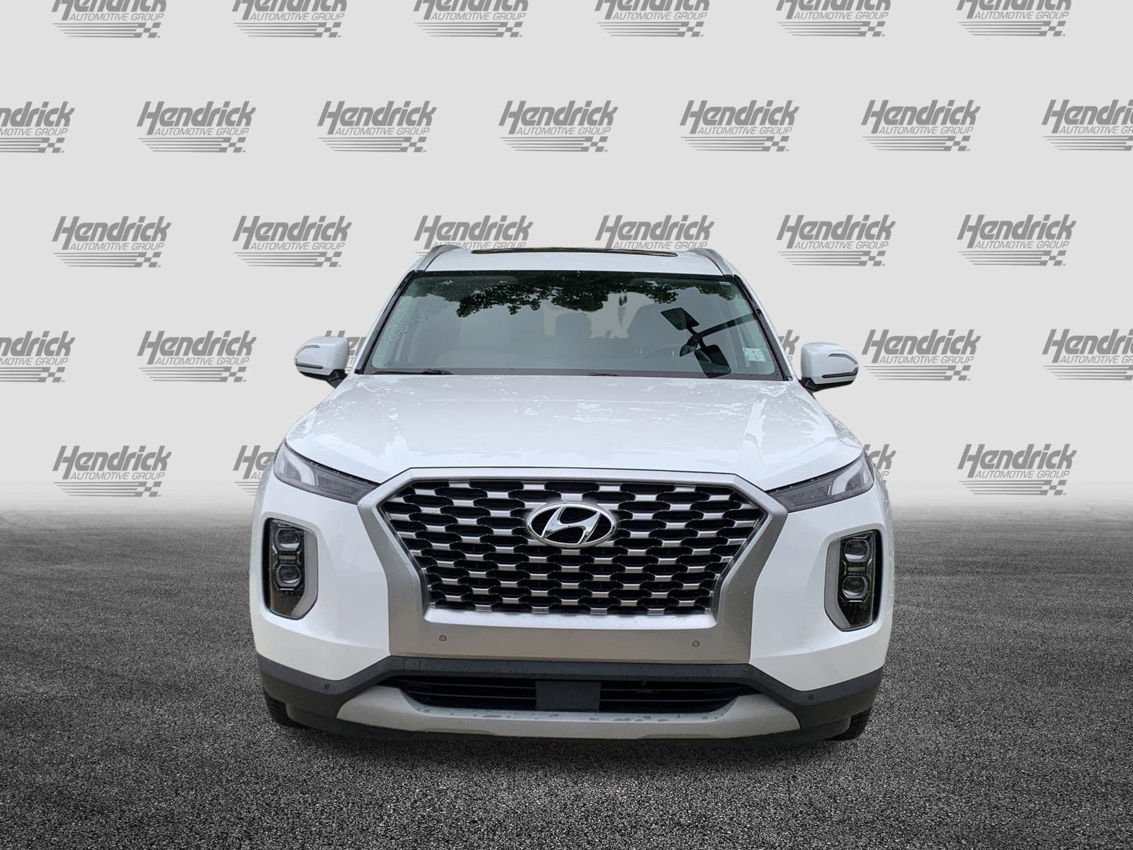 Used 2022 Hyundai Palisade SEL w/ 8P Bench Seat Package FWD image 3