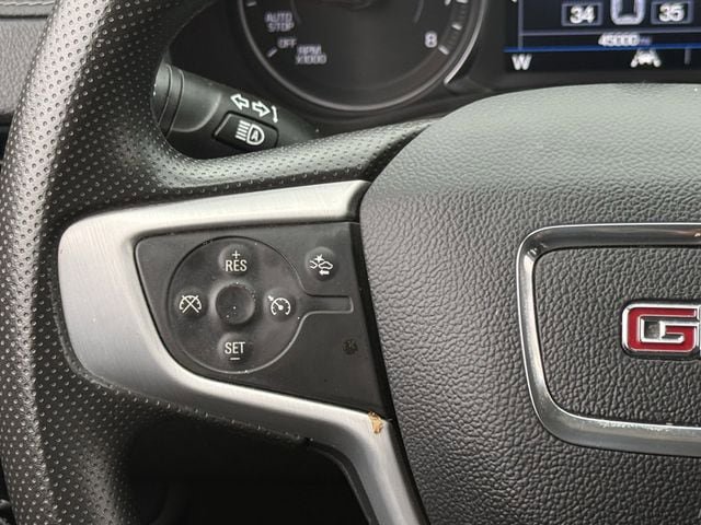 Used 2024 GMC Terrain SLE AWD/4WD image 15