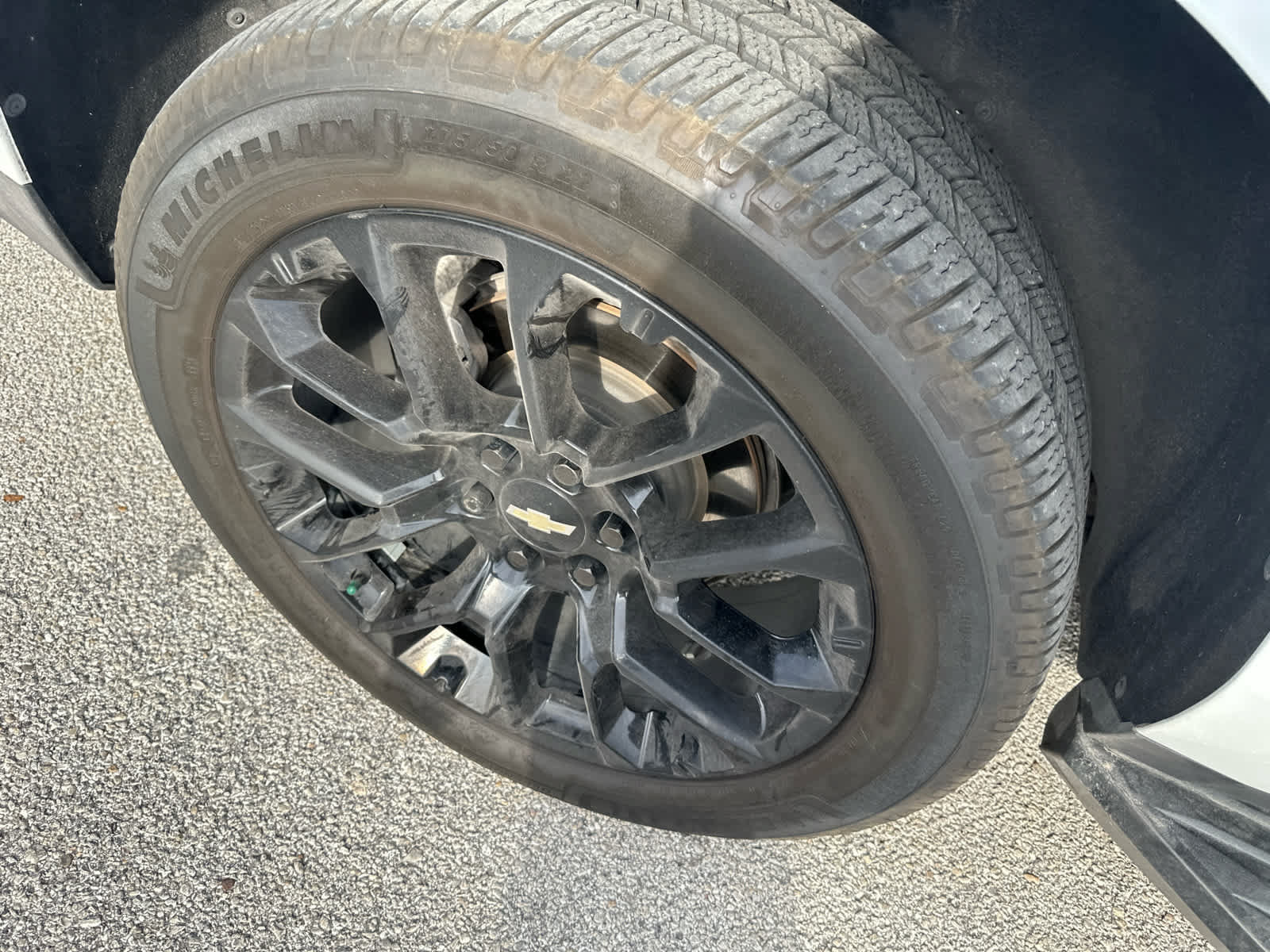 Used 2022 Chevrolet Suburban LT AWD/4WD image 5