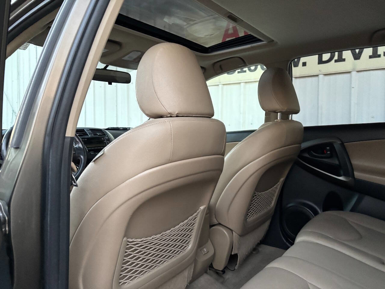 Used 2010 Toyota RAV4 Limited image 25
