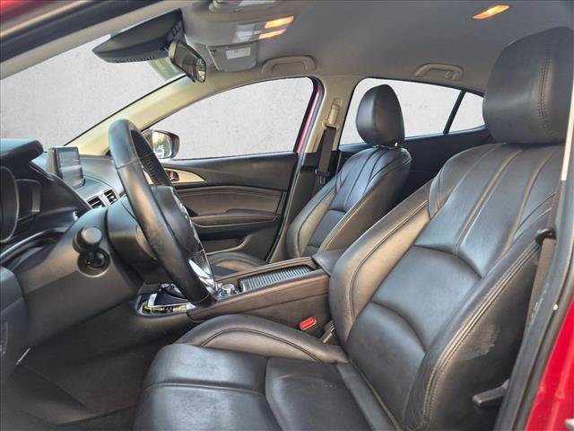 Used 2017 MAZDA MAZDA3 Touring FWD image 14