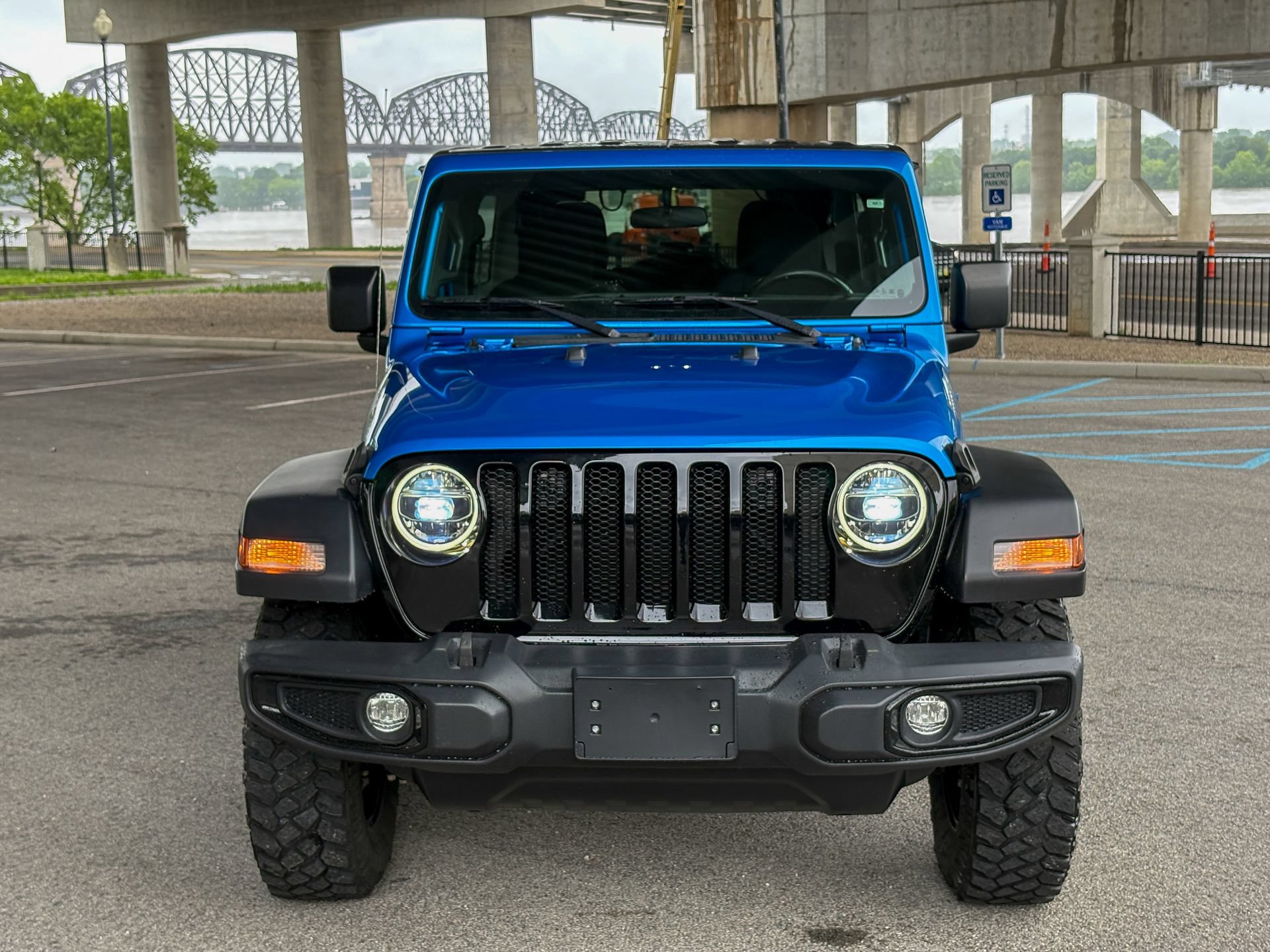 Used 2022 Jeep Wrangler Unlimited Sport AWD/4WD image 5