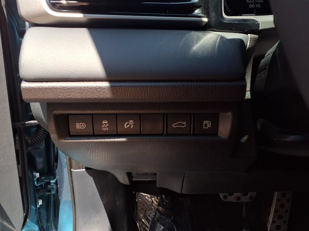 Certified 2025 Toyota Camry XSE FWD image 16