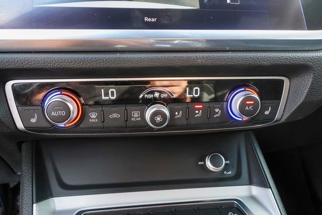 Used 2021 Audi Q3 2.0T Premium image 17