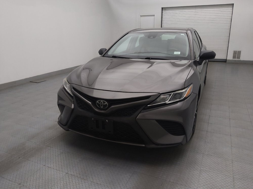 Used 2019 Toyota Camry SE FWD image 15