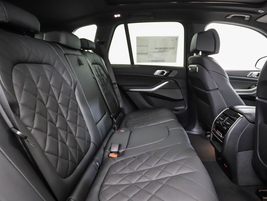 New 2026 BMW X5 xDrive40i w/ M Sport Package image 26