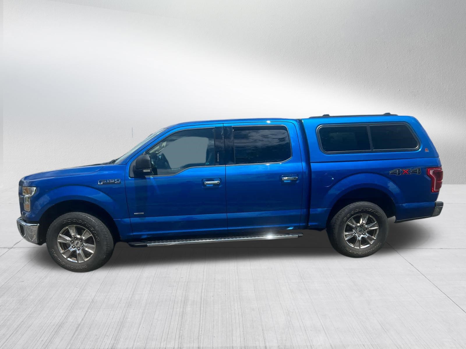 Used 2016 Ford F150 XLT w/ Equipment Group 302A Luxury AWD/4WD image 4