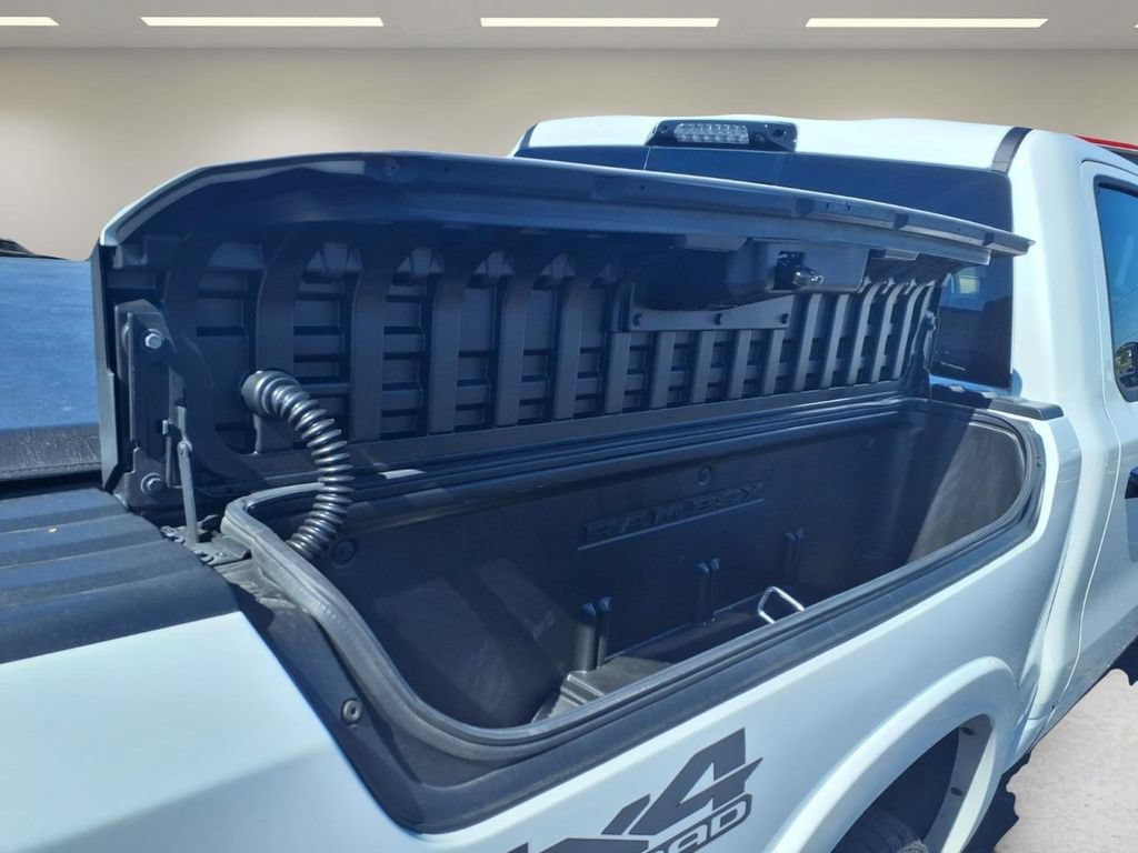 Used 2024 RAM 1500 Limited AWD/4WD image 8