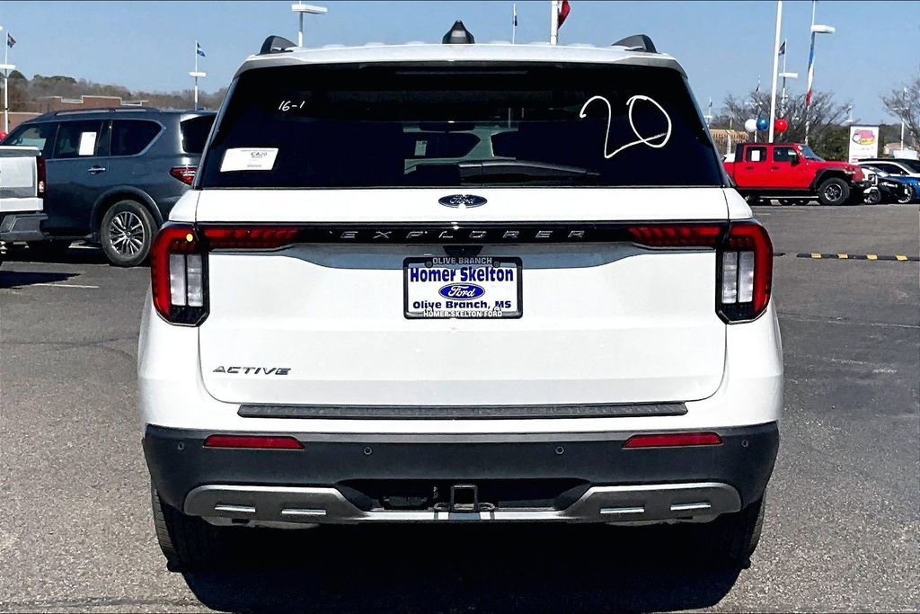 New 2026 Ford Explorer Active w/ Active Comfort Package image 4