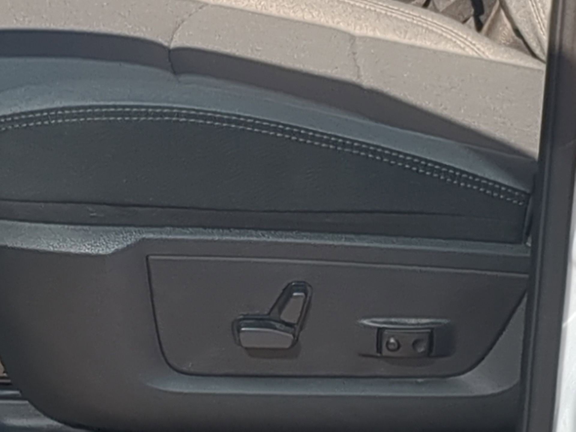 Used 2021 RAM 2500 Big Horn w/ Level 1 Equipment Group image 13