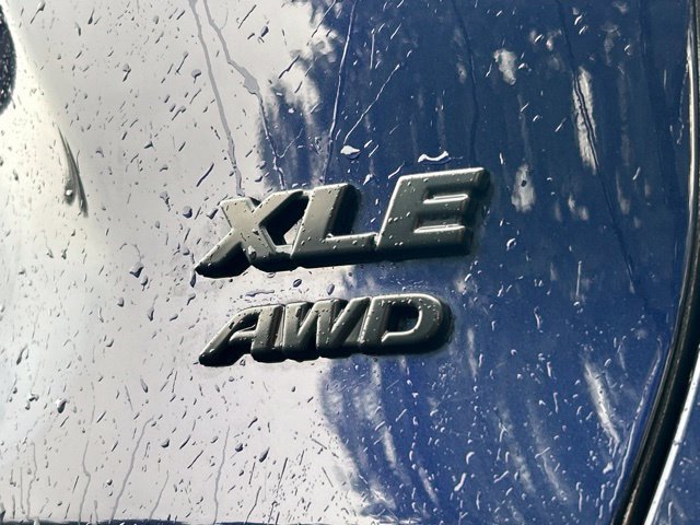 Used 2021 Toyota RAV4 XLE Premium AWD/4WD image 13