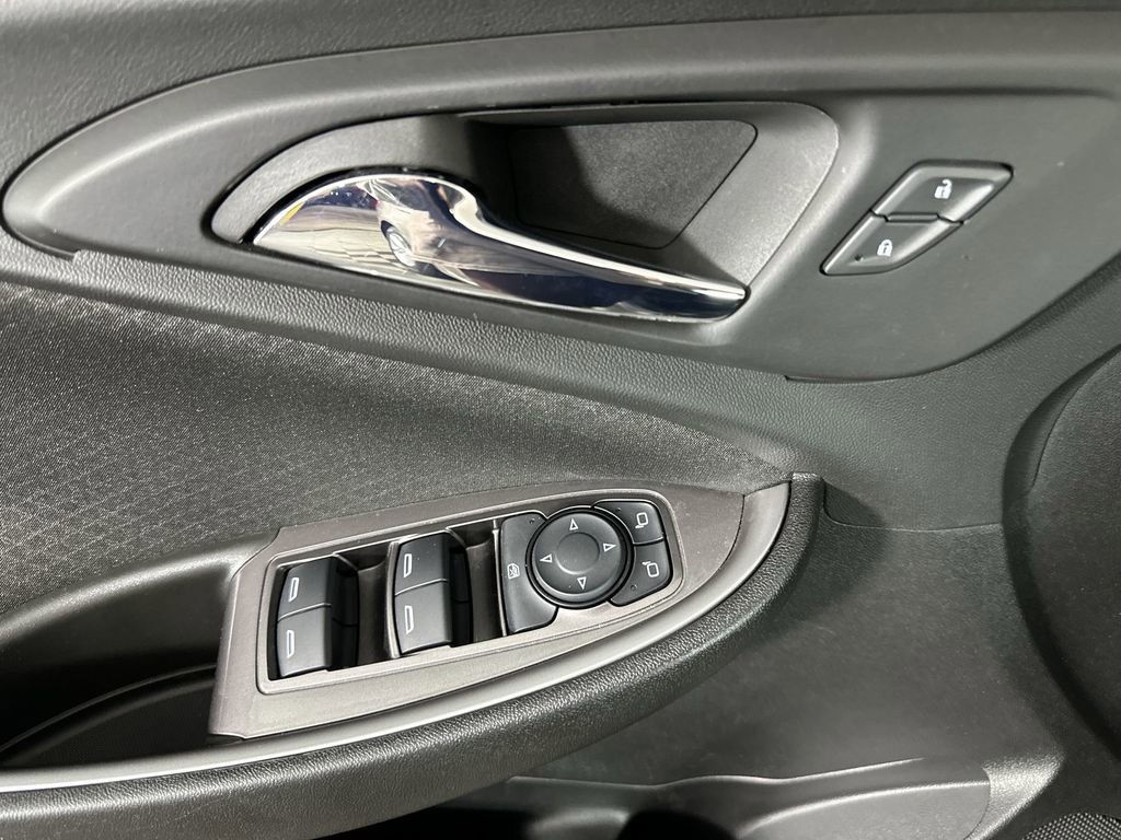 Certified 2022 Chevrolet Malibu LS image 25