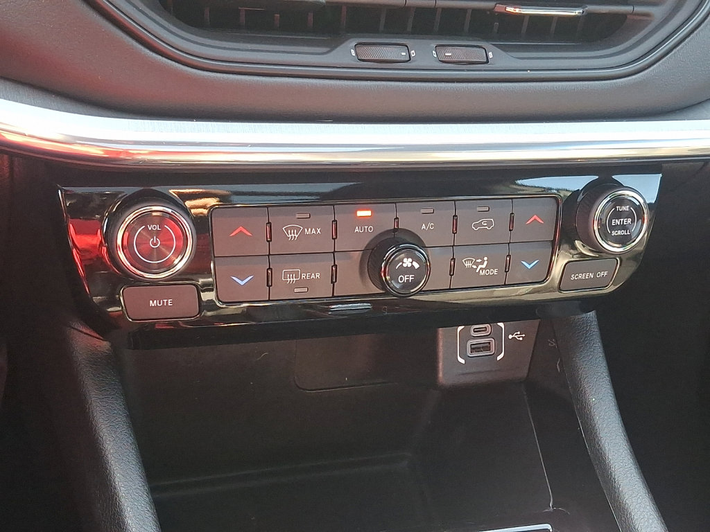 Used 2023 Jeep Compass High Altitude image 29