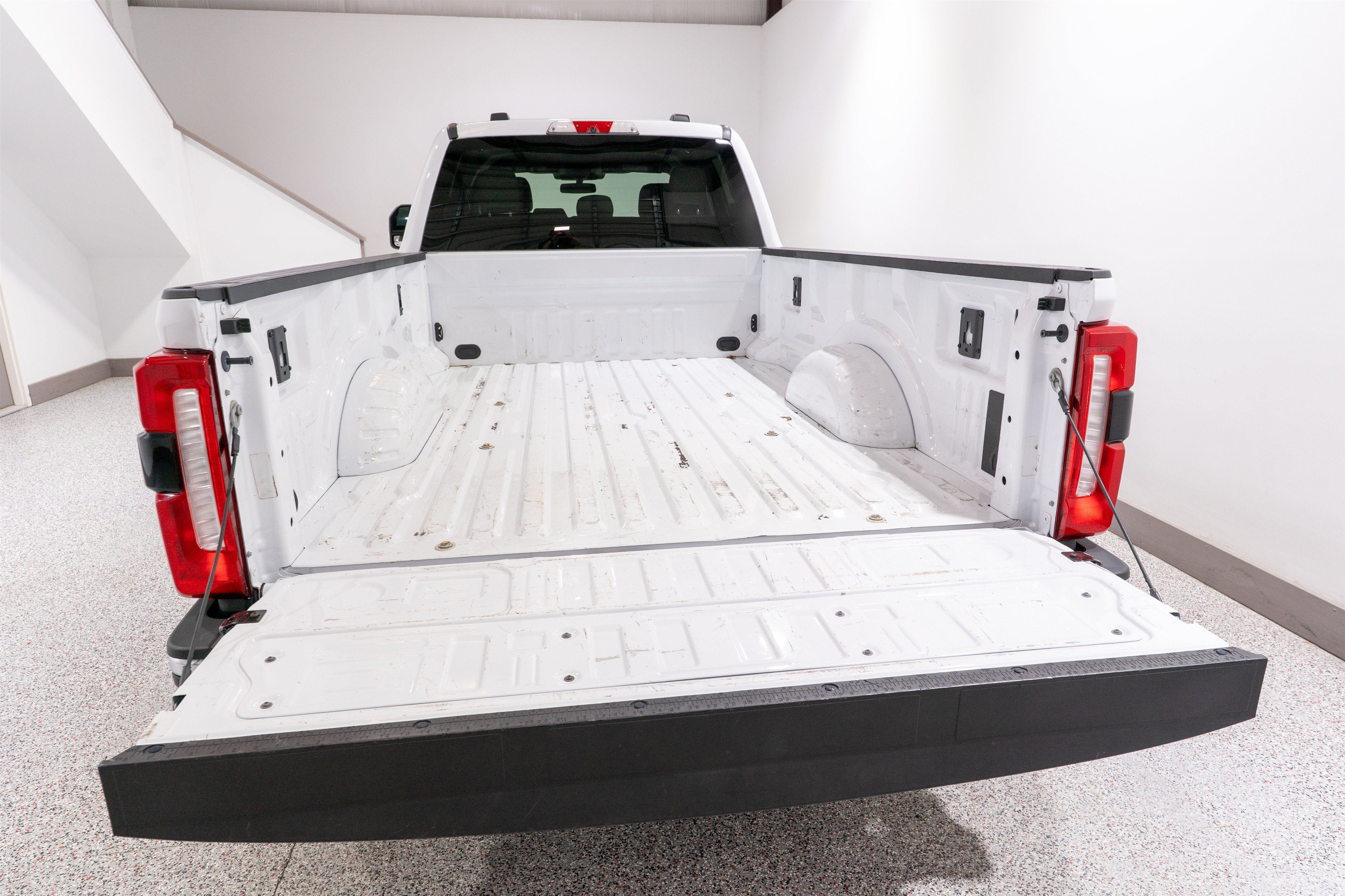 Used 2023 Ford F350 XLT w/ 360-Degree Camera Package AWD/4WD image 12