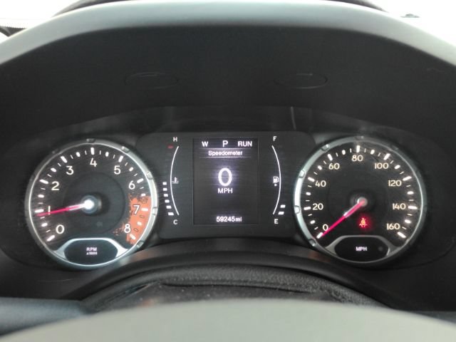 Used 2017 Jeep Renegade Latitude w/ Cold Weather Group AWD/4WD image 34
